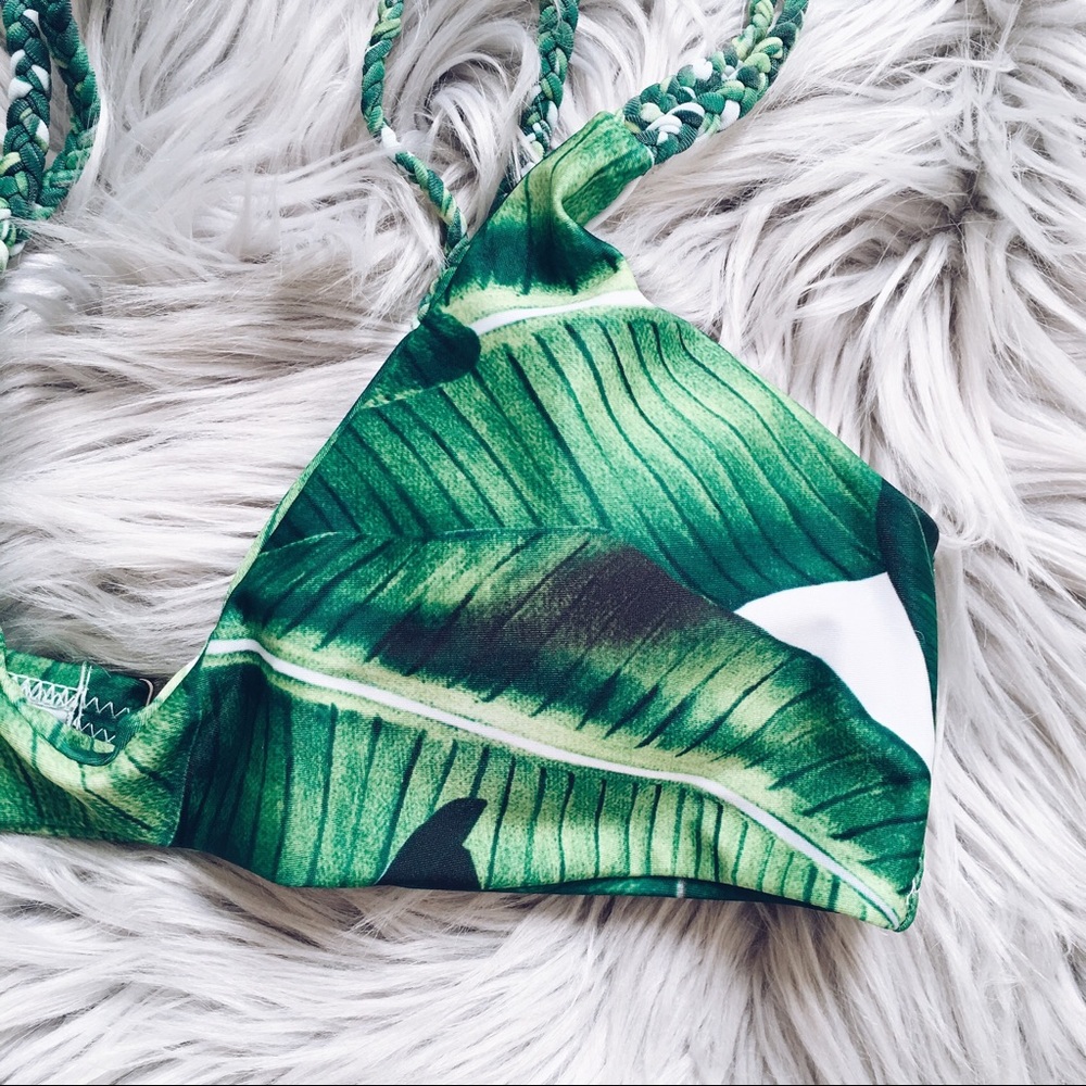 Tropical Printed Bikini Top {medium} - Picture 2 of 7